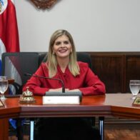 Laura Fernández sigue entre los tres presidentes mejor valorados de Latinoamérica