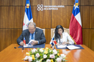 RD y Chile crean equipo conjunto para enfrentar la trata, el tráfico de migrantes y el lavado de activos