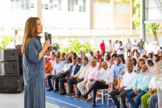Carolina plantea agenda de desarrollo para Hato Mayor centrada en empleo, producción y turismo