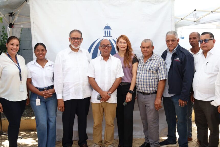 Desarrollo de la Comunidad, junto a otras instituciones, realiza jornada asistencial en Las Zanjas de San Juan