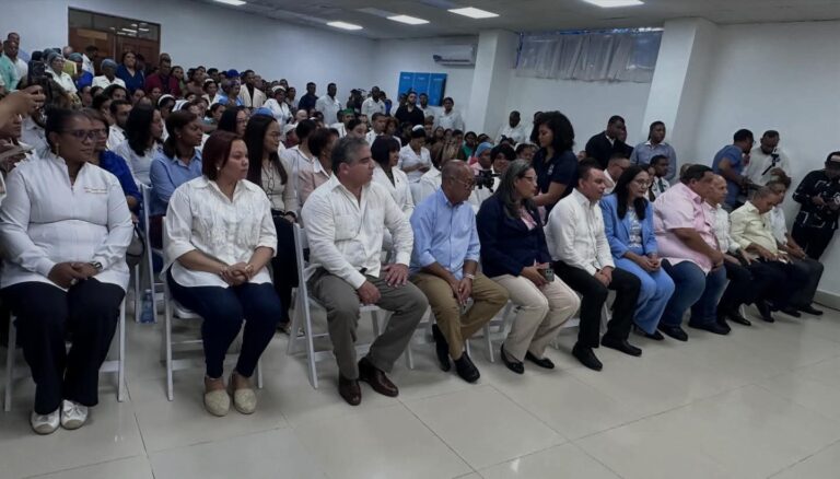 Senadora Lía Díaz destaca intervención del Hospital Taiwán 19 de Marzo para fortalecer la salud en el Sur