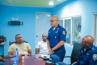 Policía Nacional fortalece diálogo con líderes comunitarios en la Zona Colonial