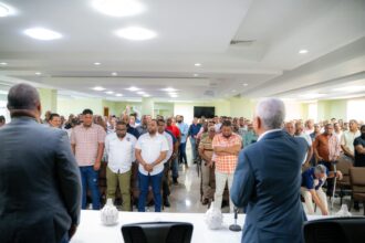 Ricardo de los Santos resalta fortaleza y alcance nacional de FENATRADO