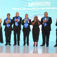 Ney Arias Lora gradúa nueva promoción de especialistas y subespecialistas en cinco áreas de la medicina