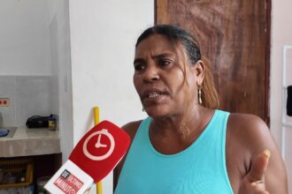 Presunto agresor de joven apuñalada en Villa Duarte se entrega; víctima recibe el alta médica