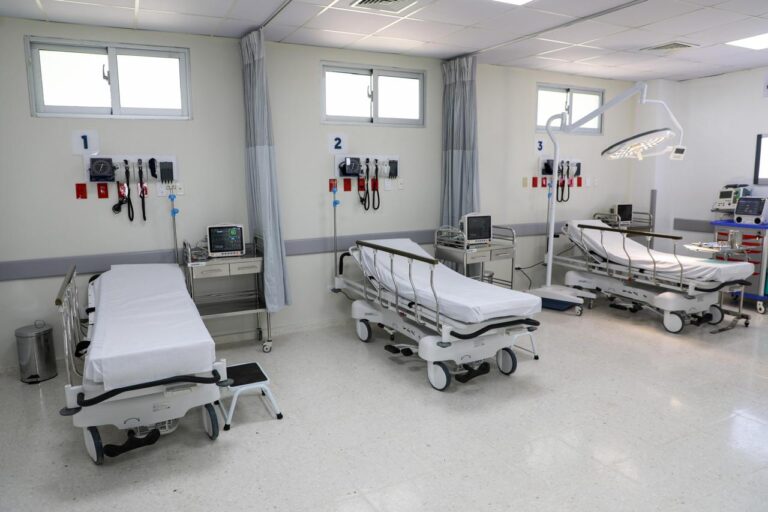 Gobierno invierte más de RD$138 millones en el remozamiento del Hospital de Guayubín