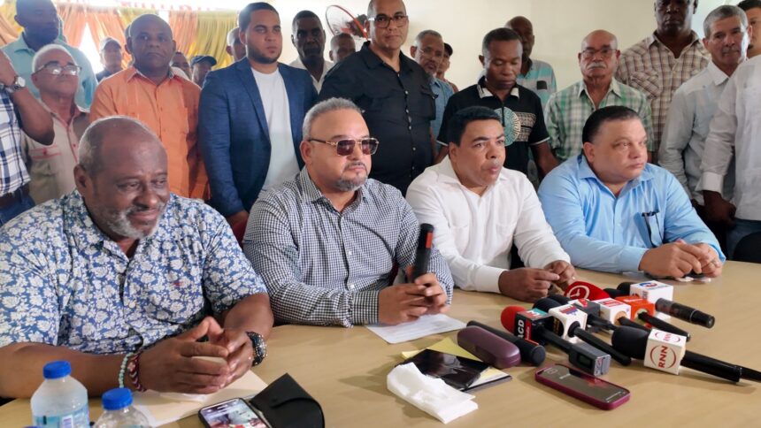 G-12 ratifica que no aumentará el precio del pasaje en el transporte público