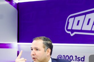Johnny Pujols afirma que el PRM podría quedar fuera de la segunda vuelta en las elecciones de 2028