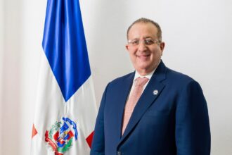 Comisión de Revisión de la Ley 16-26 aprueba protocolo de aplicación y adopta medidas para iniciar el proceso de pago de las deudas a contratistas