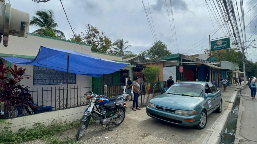 Joven es asesinado de una estocada por su pareja en Santiago