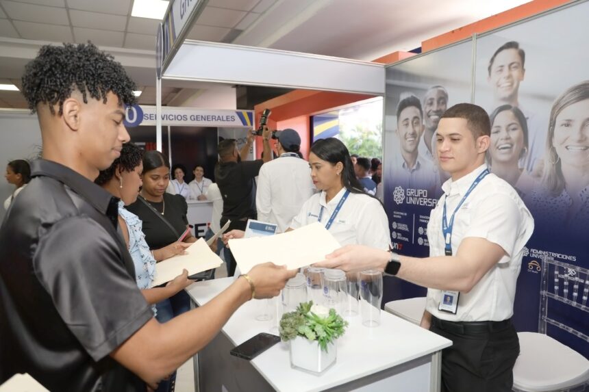 PUCMM celebrará la quinta edición de la Feria de Empleos "Invest in Yourself" 2026
