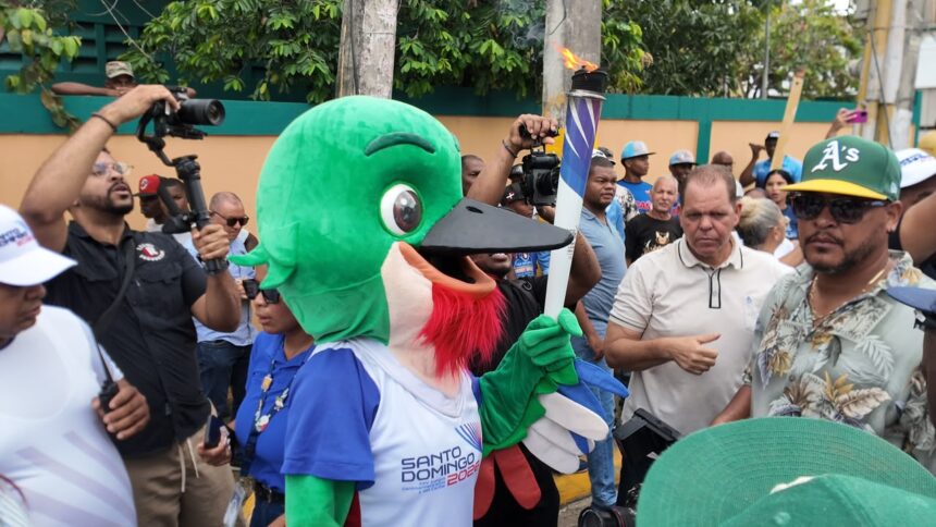 Santo Domingo Oeste recibe la Antorcha de los Juegos Centroamericanos y del Caribe 2026