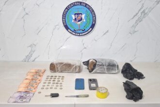 DINTEL ocupa más de ocho libras de presunta marihuana y arresta a dos hombres durante operativo