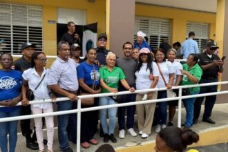 Doctor Luis Cruz y Fundación Cruz Jiminián realizan exitoso operativo médico en el sector Los Ríos