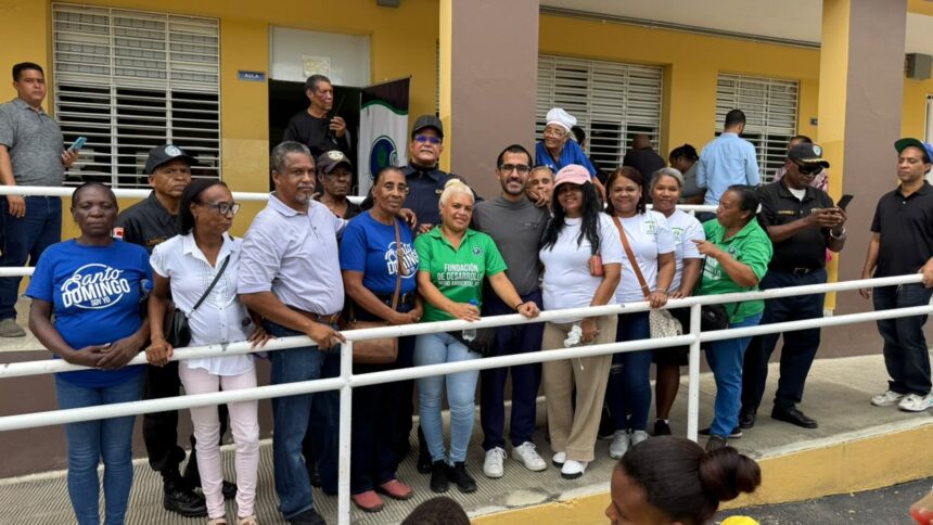 Doctor Luis Cruz y Fundación Cruz Jiminián realizan exitoso operativo médico en el sector Los Ríos
