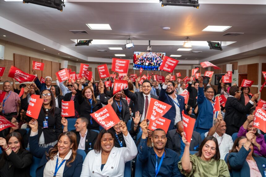 Senado de la República recibe certificación “Great Place To Work” que lo acredita como un gran lugar para trabajar