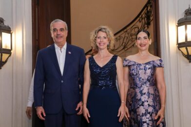 Abinader participa en la Fiesta Nacional de Francia y reafirma lazos bilaterales