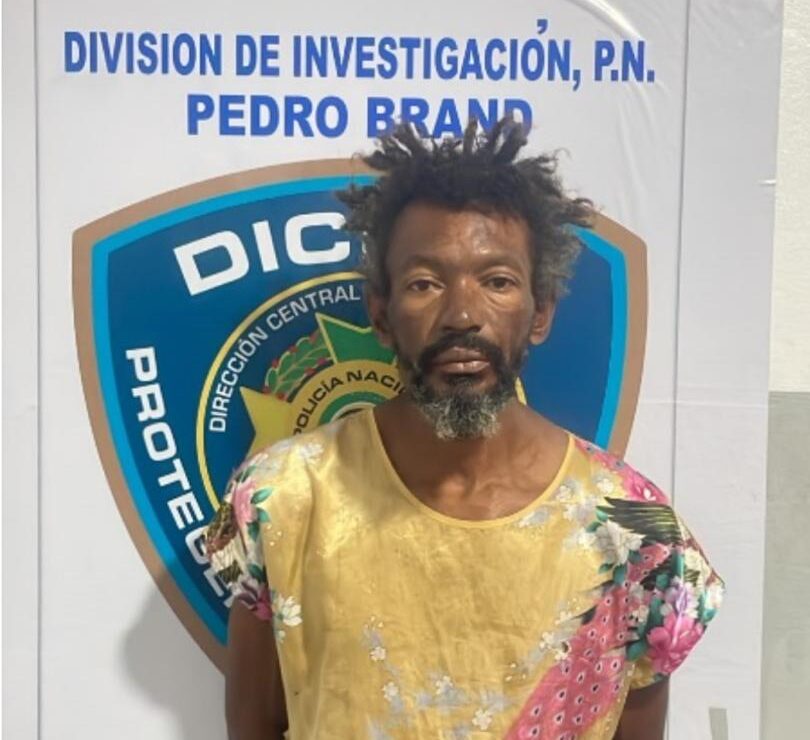 Policía Nacional captura a “Johnny Santos”, presunto autor de robo en parroquia de La Guáyiga, Pedro Brand
