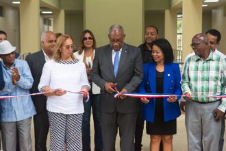 UASD inaugura moderno edificio de Postgrado en San Cristóbal