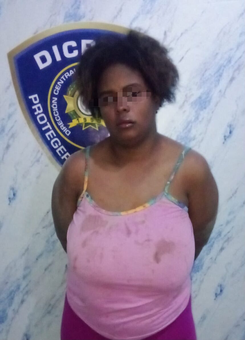 Policía Nacional apresa mujer acusada por muerte de su pareja en Los Guaricanos