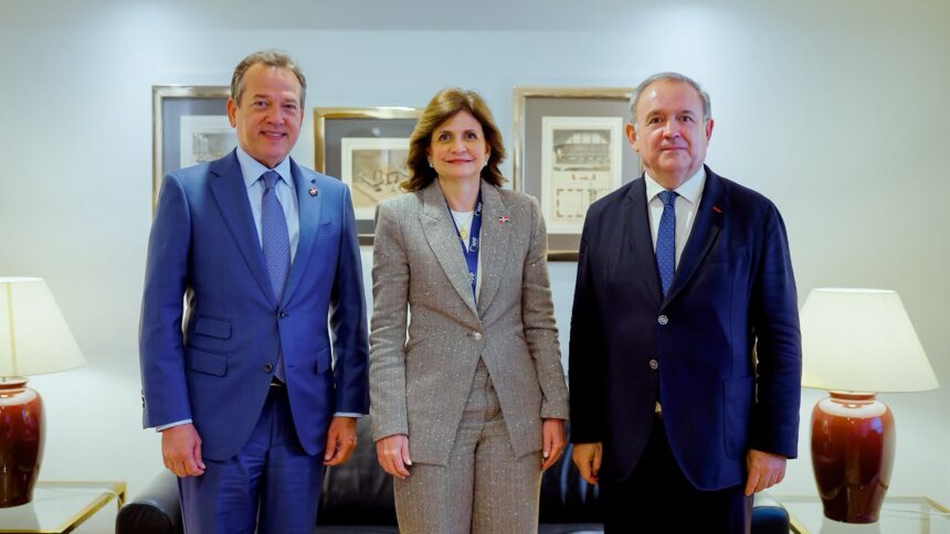 Raquel Peña confirma participación de RD en la Cumbre Iberoamericana y fortalece cooperación para las mipymes