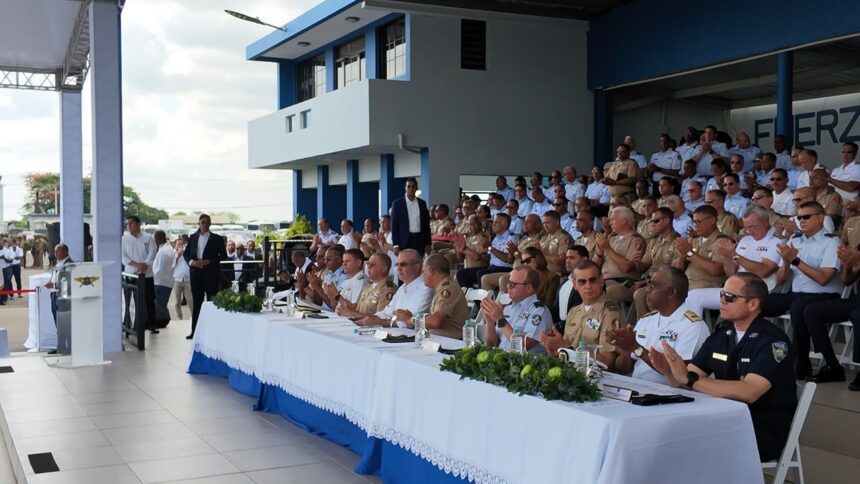 Ministerio de Defensa incorpora 179 nuevos vehículos y cinco aeronaves para fortalecer las Fuerzas Armadas