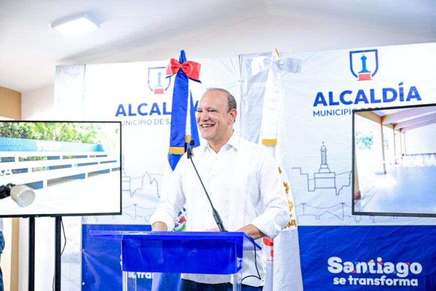 Ulises Rodríguez impulsa en Curitiba modelo de ciudad ordenada, conectada y sostenible para Santiago