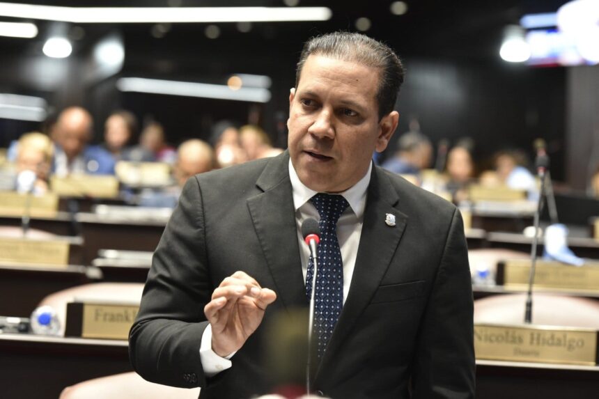 Diputado José Luis Abreu: "Los pobres están harto del maltrato y abusos policial