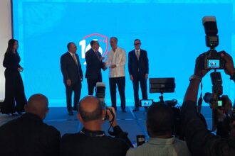 Gobierno entrega 1,100 certificaciones y reconoce a empresas por promover la seguridad y salud laboral