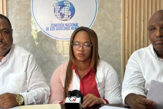 Mujer denuncia acoso y violación de orden de alejamiento por su expareja en Villa Hermosa