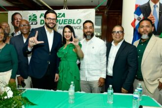 Fuerza del Pueblo en Rhode Island reafirma apoyo a Leonel Fernández para 2028
