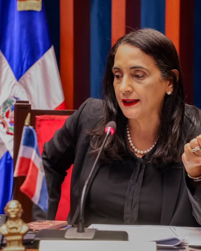 Senadora Lía Díaz impulsa creación de Unidad de Gastroenterología y Endoscopia para el Hospital Regional Taiwán de Azua