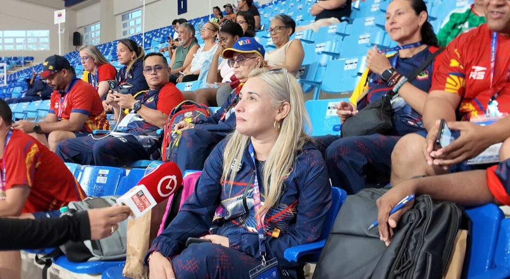 Venezolanos esperan que una victoria en Santo Domingo 2026 lleve alegría a su país tras tragedia