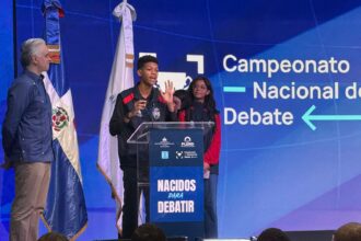 Estudiantes ponen a prueba su capacidad
