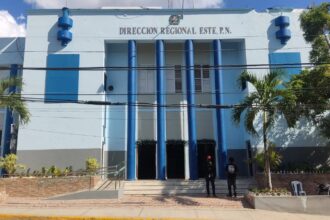 Policía Nacional activa búsqueda de hombre acusado de homicidio por conflictos personales en Villa Hermosa