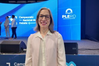 Viceministra Scheker: Campeonato Nacional de Debate es una “apuesta del Minerd para desarrollar las competencias”