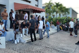 Entre lágrimas y pedidos de justicia despiden al baloncestista Yeury Rodríguez, asesinado durante un asalto
