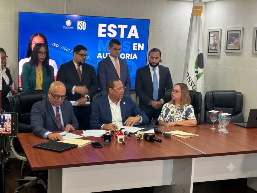 Pro Consumidor y COB-RD acuerdan fortalecer prácticas de cobro y proteger derechos de los ciudadanos
