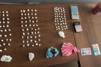 Arrestan a “El Capital” en allanamiento por millonario robo; ocupan drogas, dinero y celulares