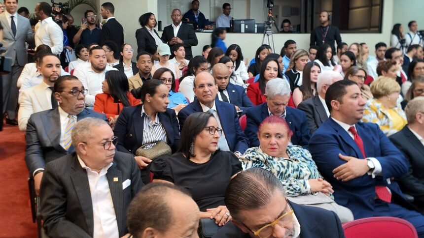 Presidente del TC explica fundamentos de la sentencia sobre horarios de venta de bebidas alcohólicas