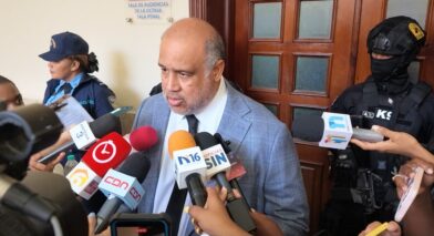 Miguel Valerio niega que Santiago Hazim esté buscando en este momento un acuerdo con el MP