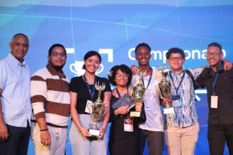 Regional 03 Azua hace historia al conquistar el subcampeonato nacional de debate