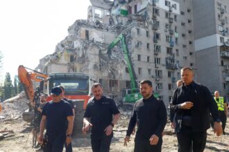 Dos ataques rusos a plena luz del día dejaron al menos 11 muertos en las regiones de Kiev y Slovyansk