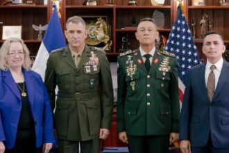 Fuerzas Armadas de Honduras fortalecen coordinación con Estados Unidos para combatir el crimen organizado