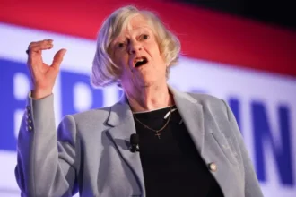 Liberado un hombre de 26 años en relación con el asesinato de la exdiputada británica Ann Widdecombe