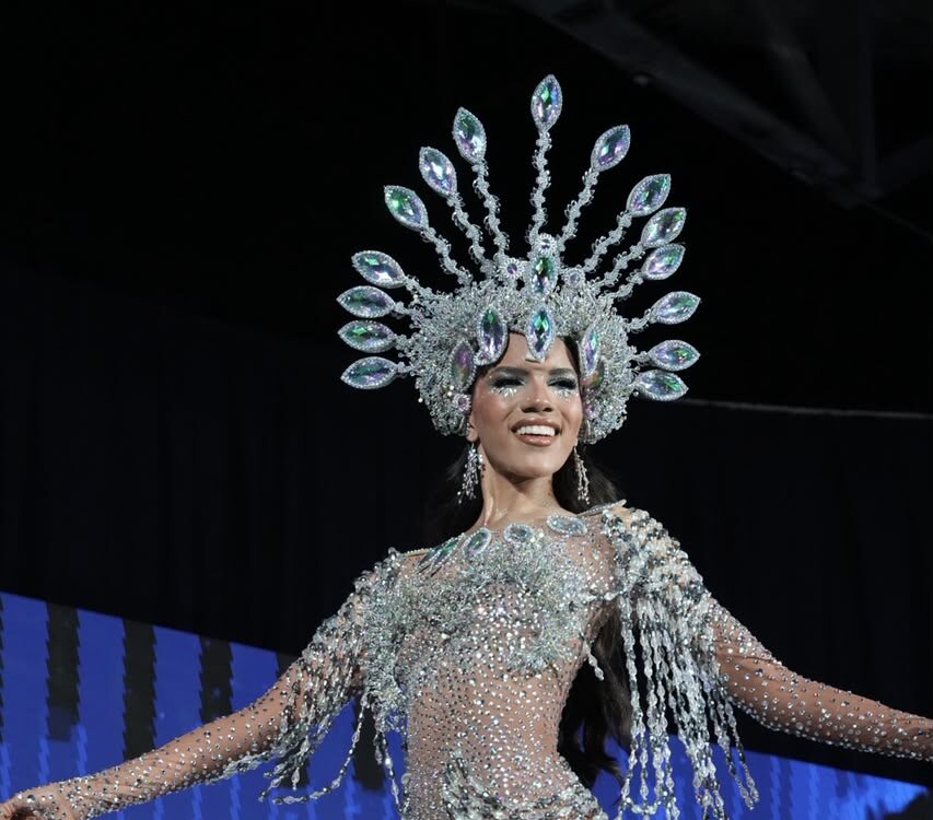 Creatividad y orgullo dominicano protagonizan la Gala de Trajes Típicos de Miss Universo República Dominicana