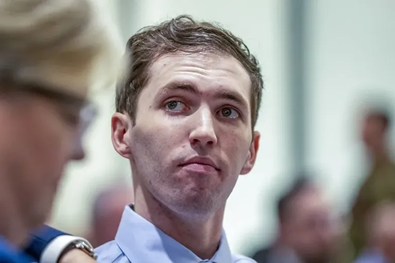 La autopsia de Charlie Kirk y las pruebas de video contra Tyler Robinson destacan en la audiencia