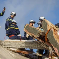 Más de 15 psicólogos ofrecen atención gratuita a sobrevivientes del terremoto en Venezuela