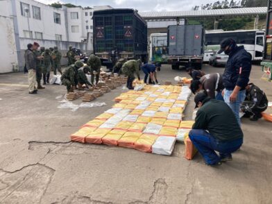 Ecuador incauta 119 kilos de cocaína ocultos en un contenedor que iba hacia Alemania