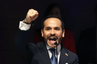 El Senado colombiano aprueba trasladar la investidura de De La Espriella fuera de Bogotá